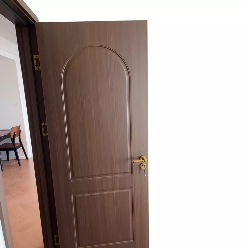 Usi din PVC fara vopsea